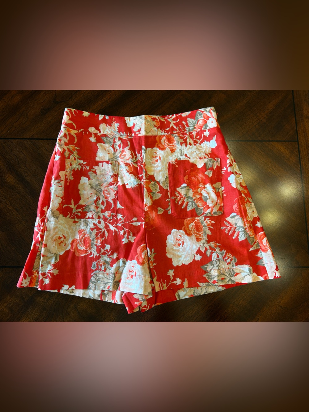 BNWT Sézane Kenny Floral Red Cotton Shorts